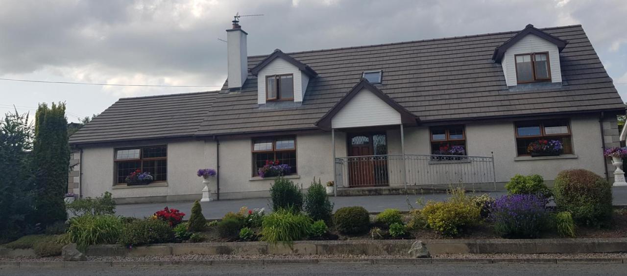 The Madden Guest House Gilford Exterior photo